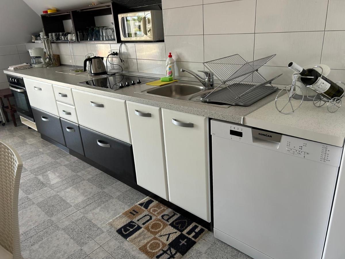 Apartments Sanda 2 Promajna Bagian luar foto